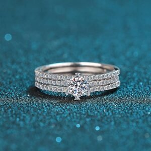 Custom set of 14-carat gold wedding rings with 1-carat diamond for women, VVS1 color D promise ring, custom engraving, an excellent gift for any woman.